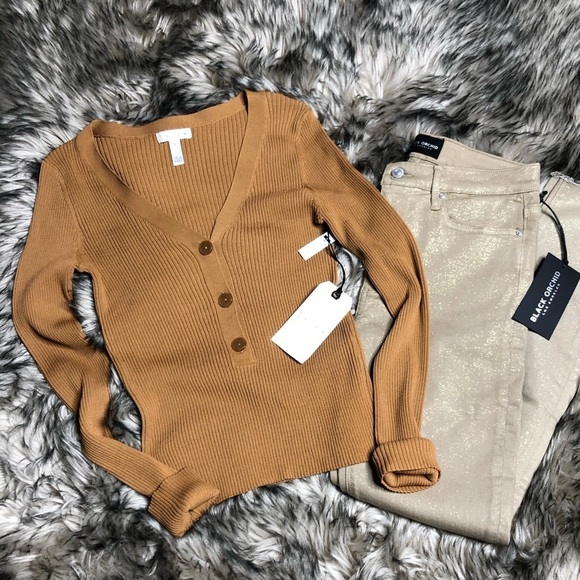 Leith ribbed 1/4 buttoned sweater - Picture 7 of 8